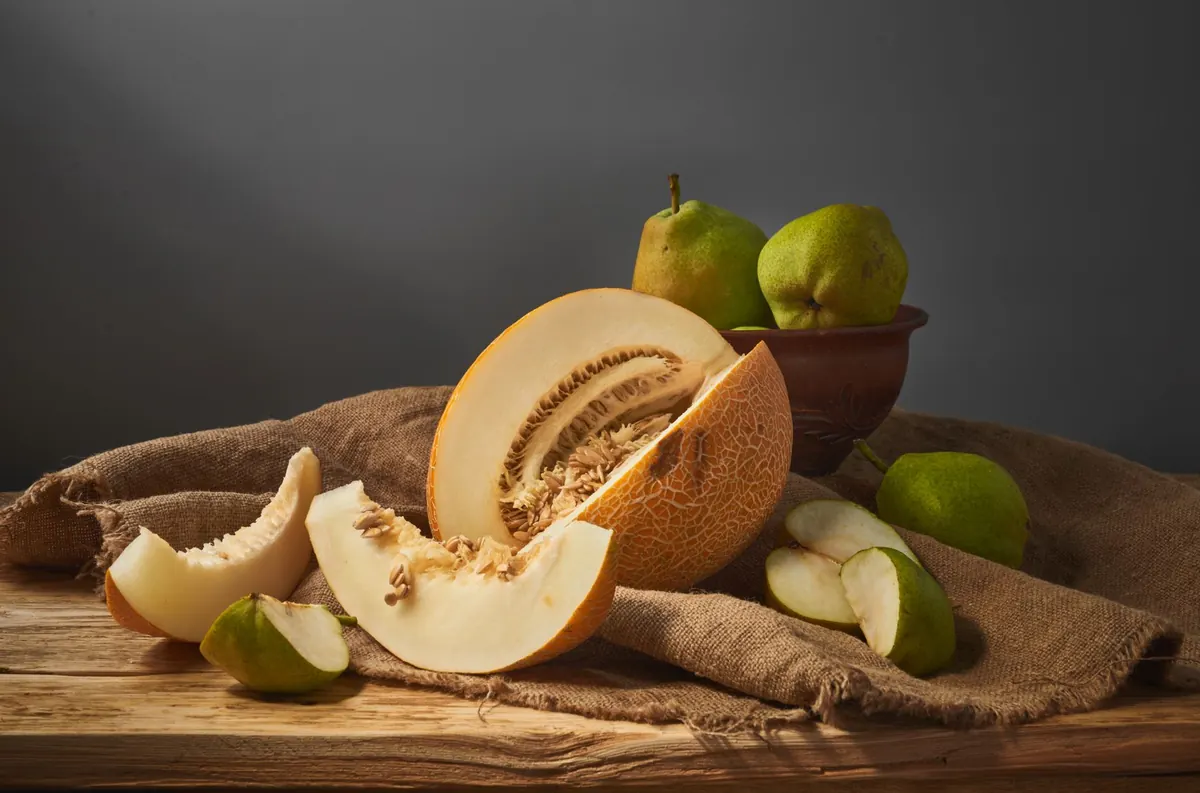 How to Tell If a Melon Is Ripe Without Cutting It Open